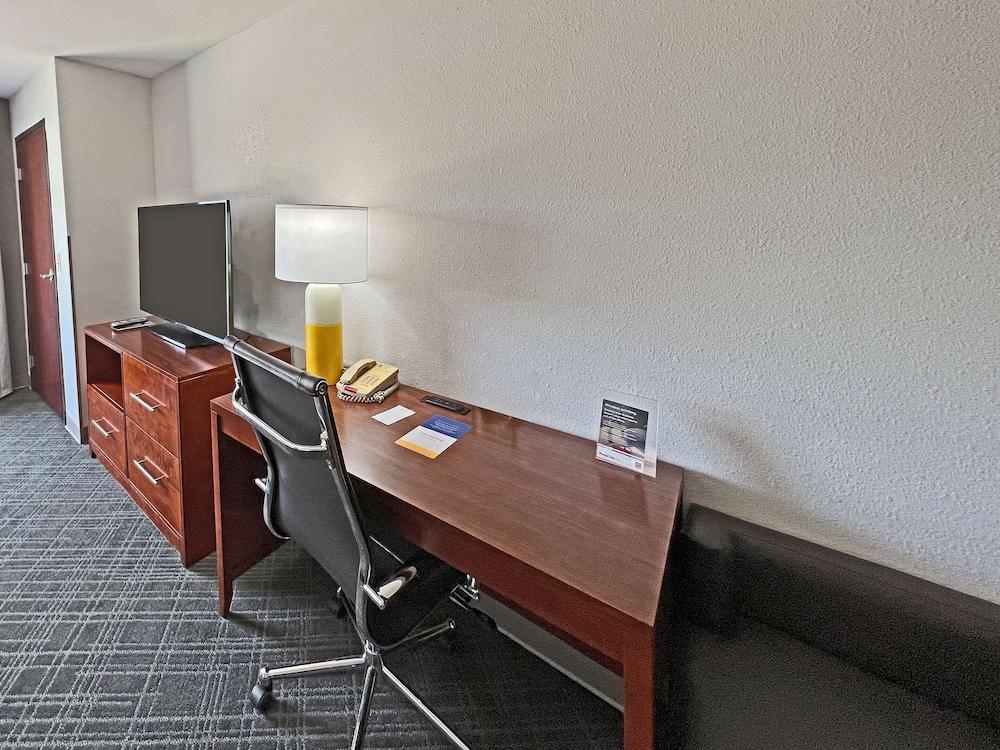 Comfort Suites Jackson-Cape Girardeau Buitenkant foto
