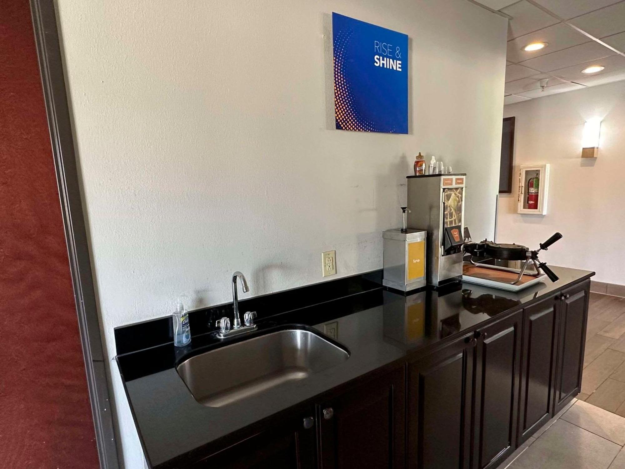 Comfort Suites Jackson-Cape Girardeau Buitenkant foto